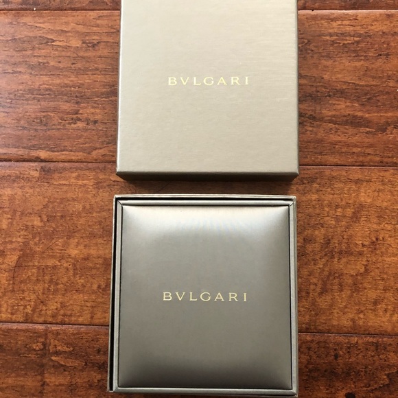 Brand new Bvlgari diva necklace lapis